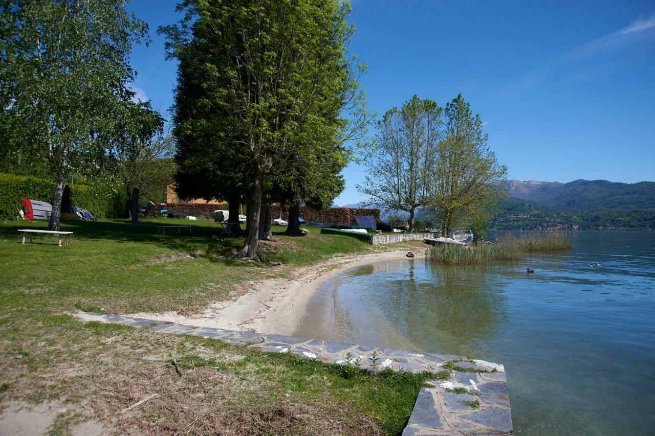 Emy Lake Orta Pella Bagian luar foto
